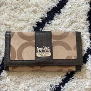 Coach wallet
